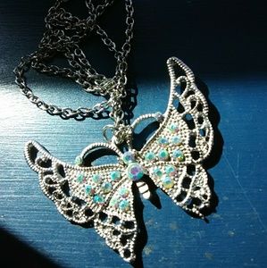 🦋 Butterfly Silver Neclace